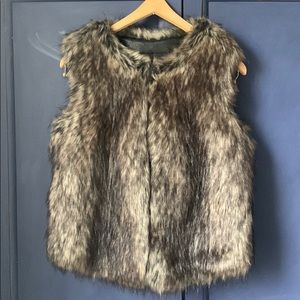 Vince Girls Faux Fur Vest XL